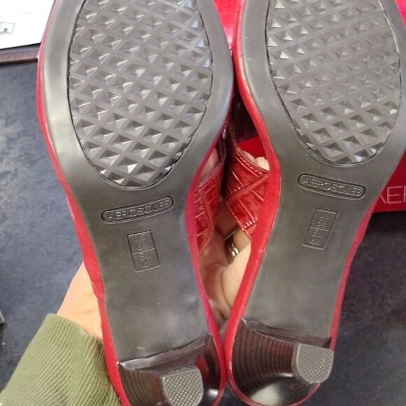 Aerosoles red shoes - Picture 5 of 6